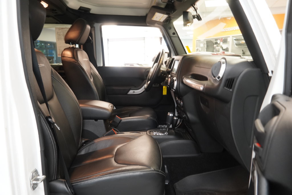2015 Jeep Wrangler Unlimited Rubicon - Photo 32