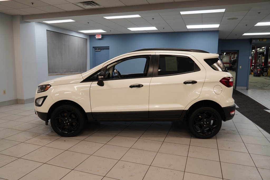 2022 Ford EcoSport SES photo 2