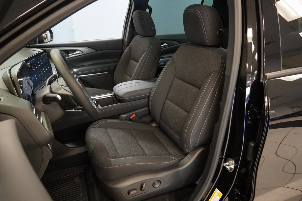 New 2026 Chevrolet Traverse LT SUV