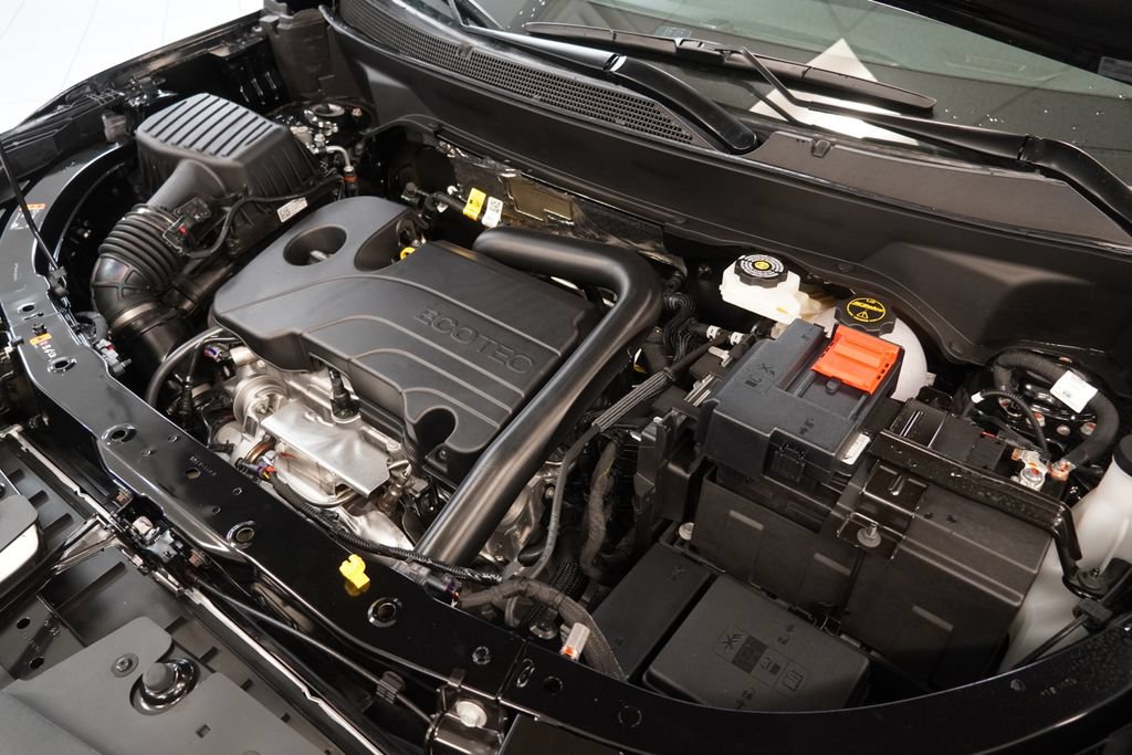 2027 Chevrolet Equinox LT - Photo 15
