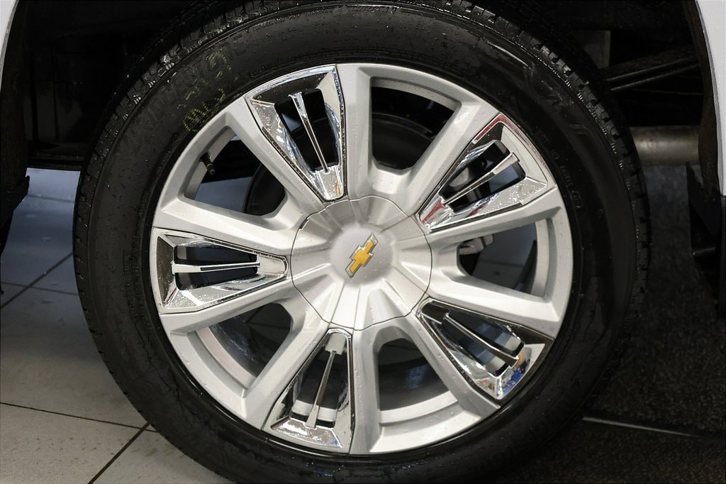 New 2026 Chevrolet Silverado 1500 High Country Truck