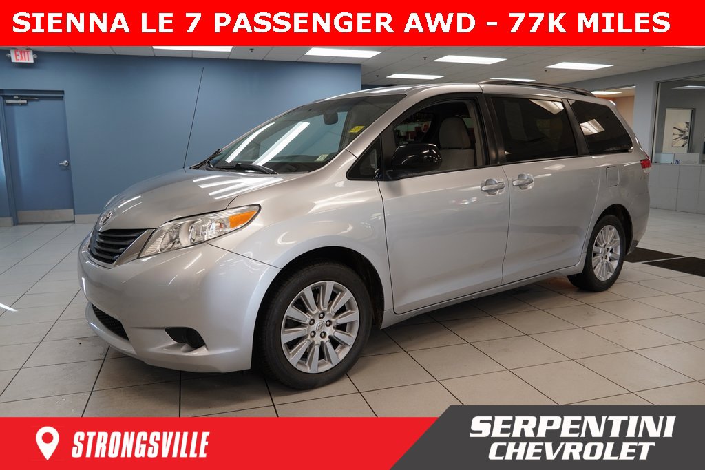 2013 Toyota Sienna LE