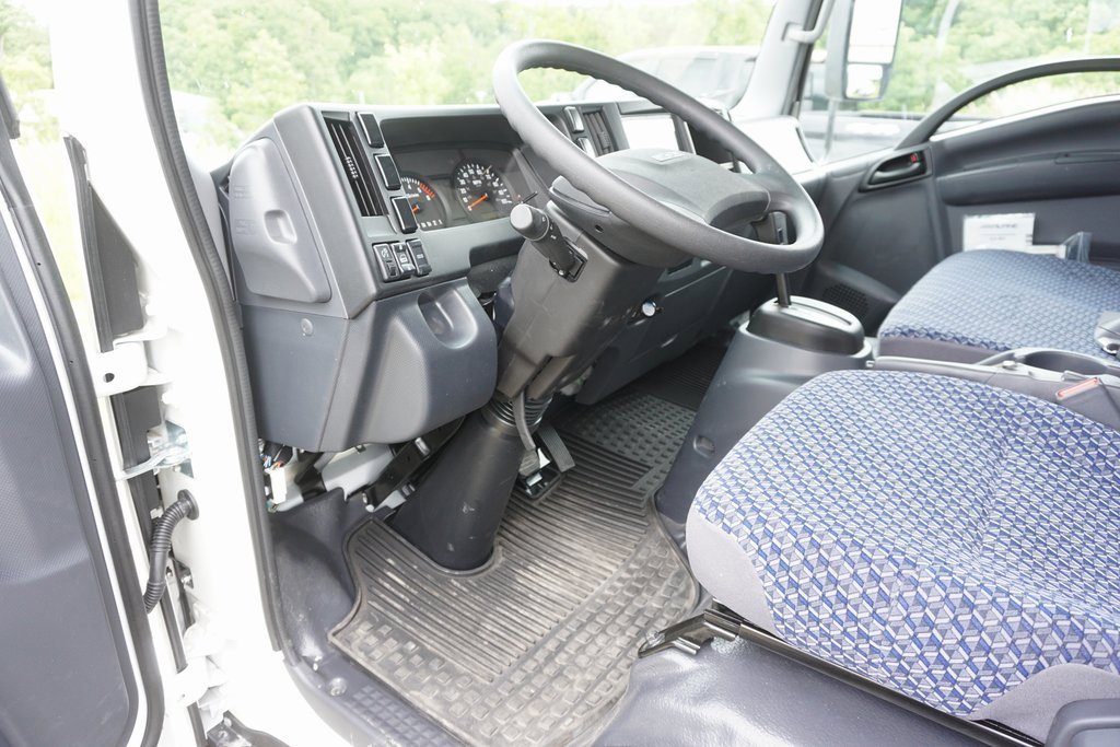 2024 Chevrolet Silverado 4500HD photo 3