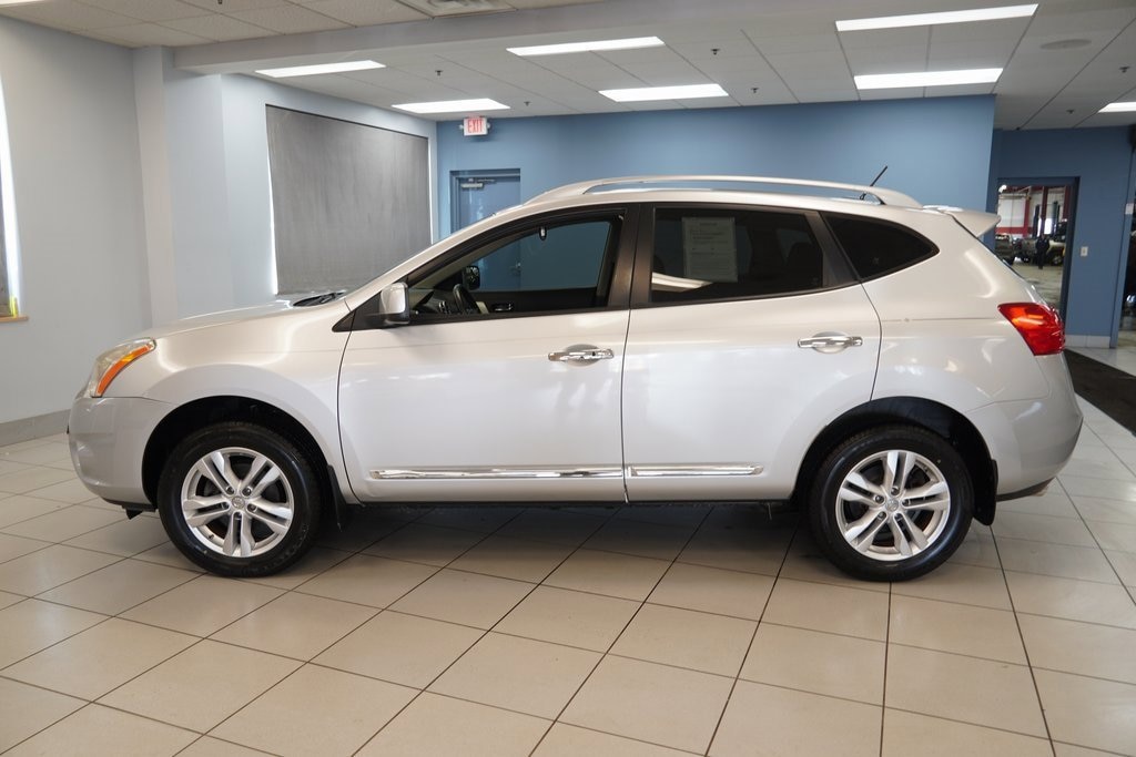 Used 2013 Nissan Rogue SV SUV