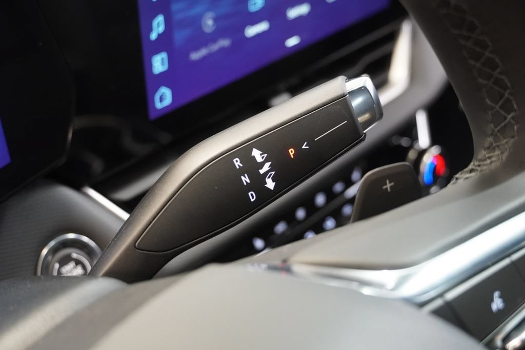 2027 Chevrolet Equinox LT - Photo 22