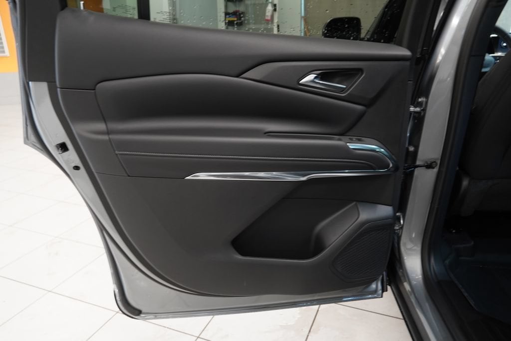2026 Chevrolet Traverse LT - Photo 26