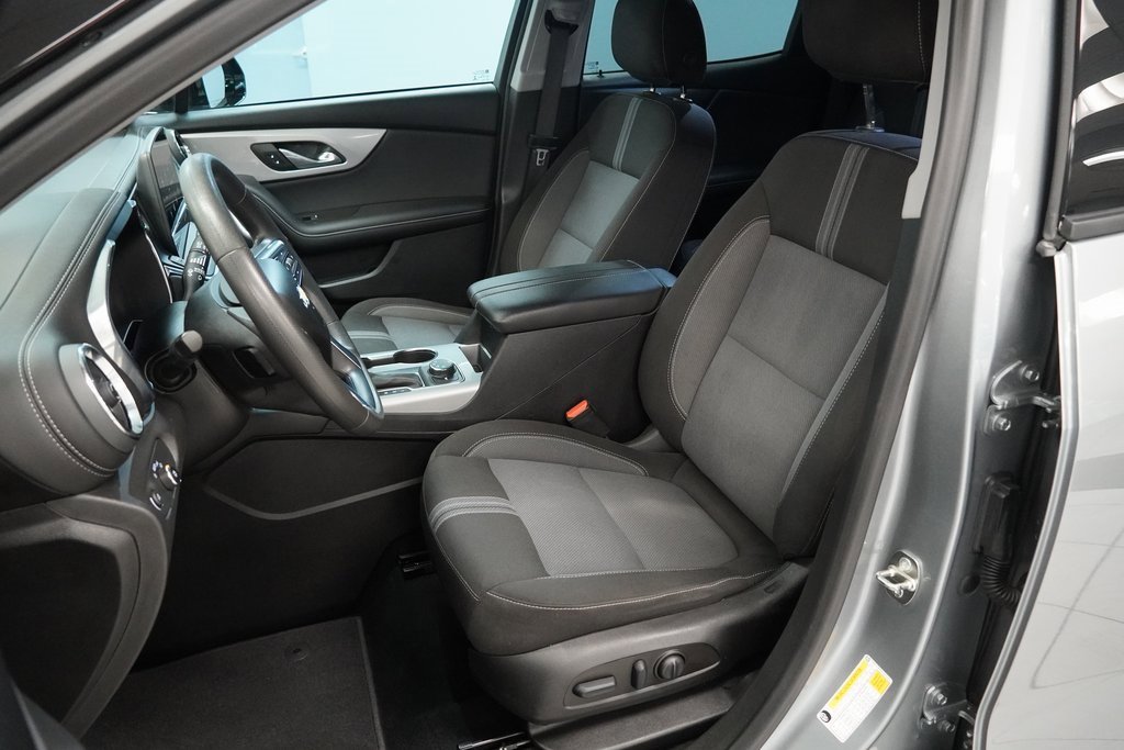 2023 Chevrolet Blazer 2LT photo 3