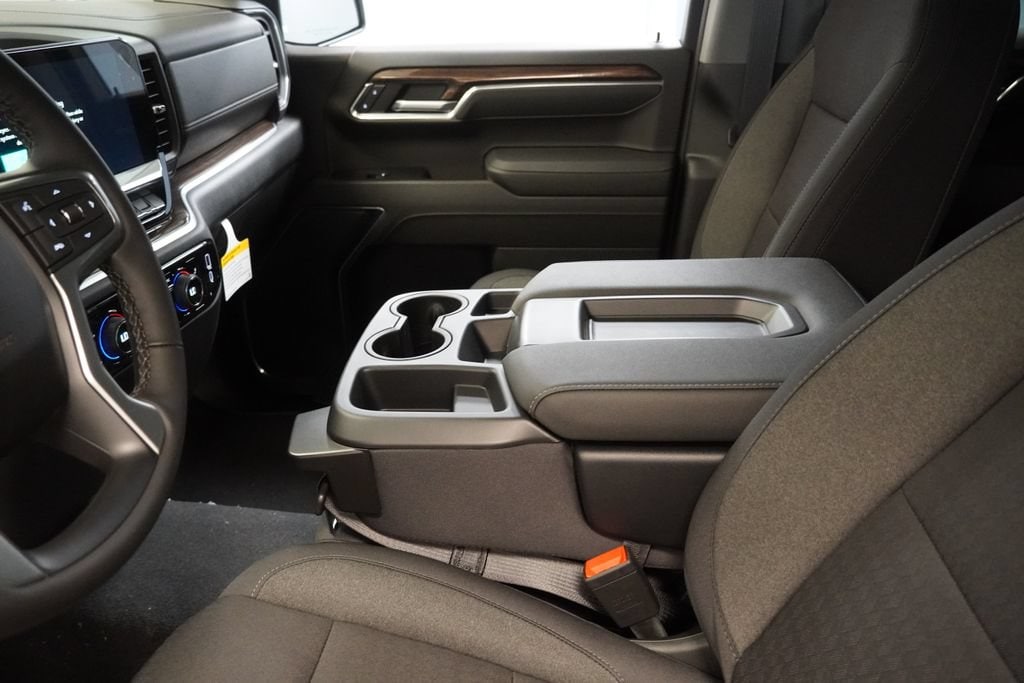 2026 Chevrolet Silverado 1500 LT - Photo 7