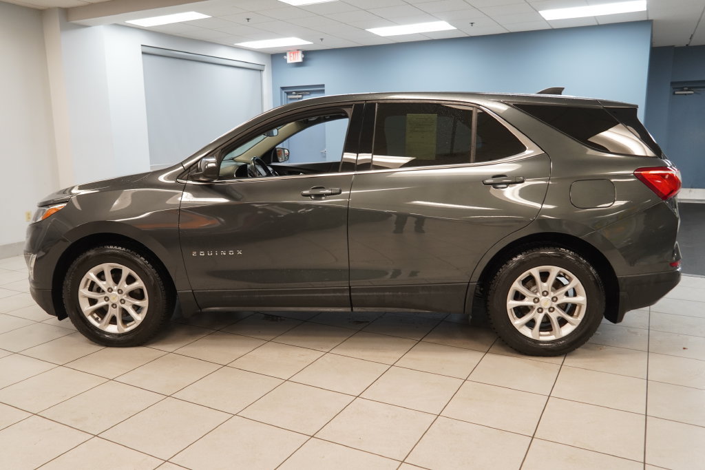 Used 2020 Chevrolet Equinox 2FL with VIN 3GNAXJEVXLL101233 for sale in Strongsville, OH
