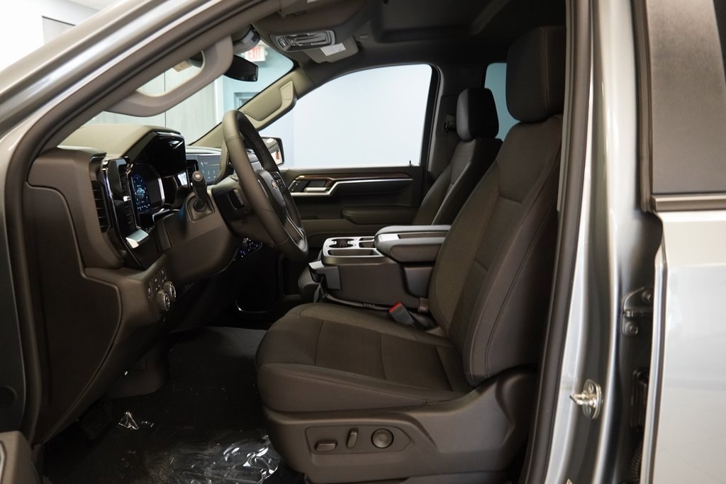 New 2026 Chevrolet Silverado 1500 LT (2FL) Truck