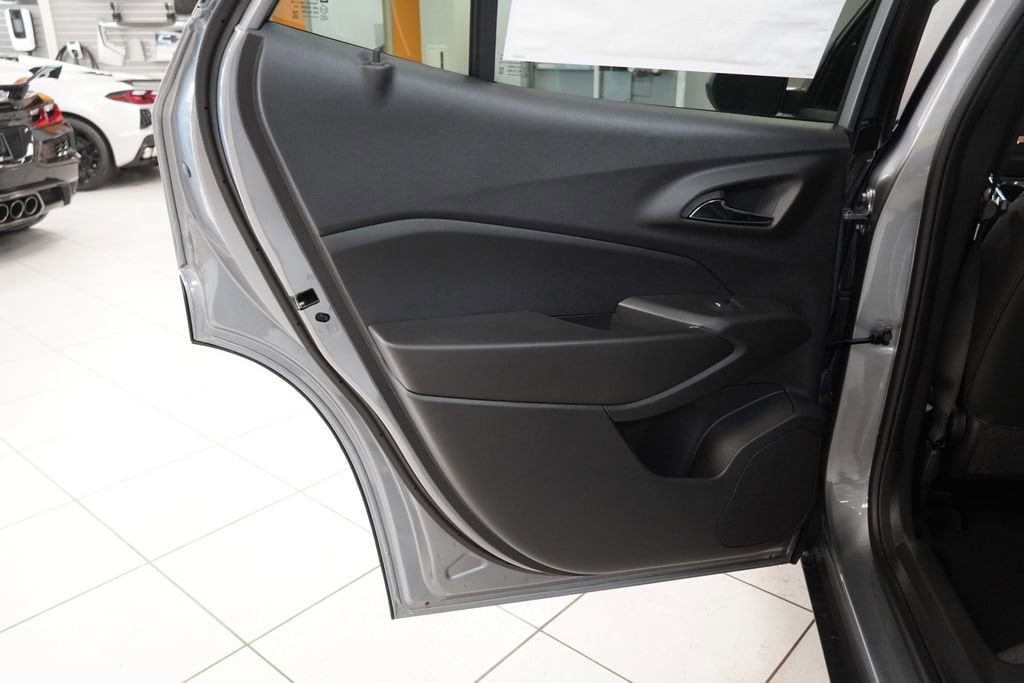 2026 Chevrolet Trax LT - Photo 21