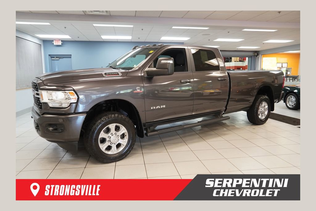 2023 RAM 3500 Big Horn 4X4 Crew Cab LWB's photo