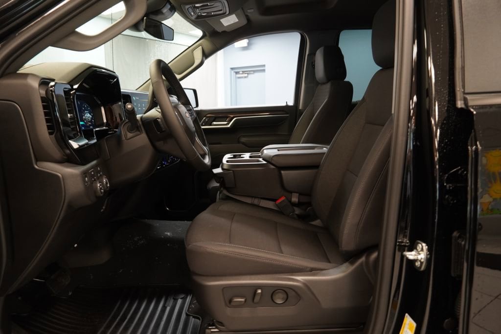 New 2026 Chevrolet Silverado 1500 LT (2FL) Truck