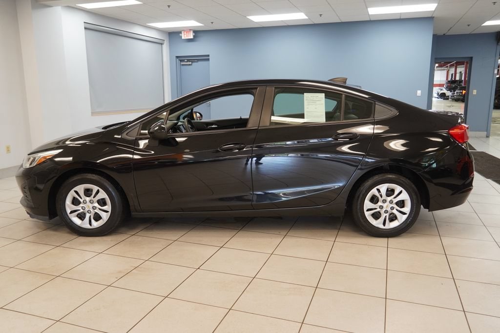 Used 2019 Chevrolet Cruze LS with VIN 1G1BC5SM2K7100116 for sale in Strongsville, OH