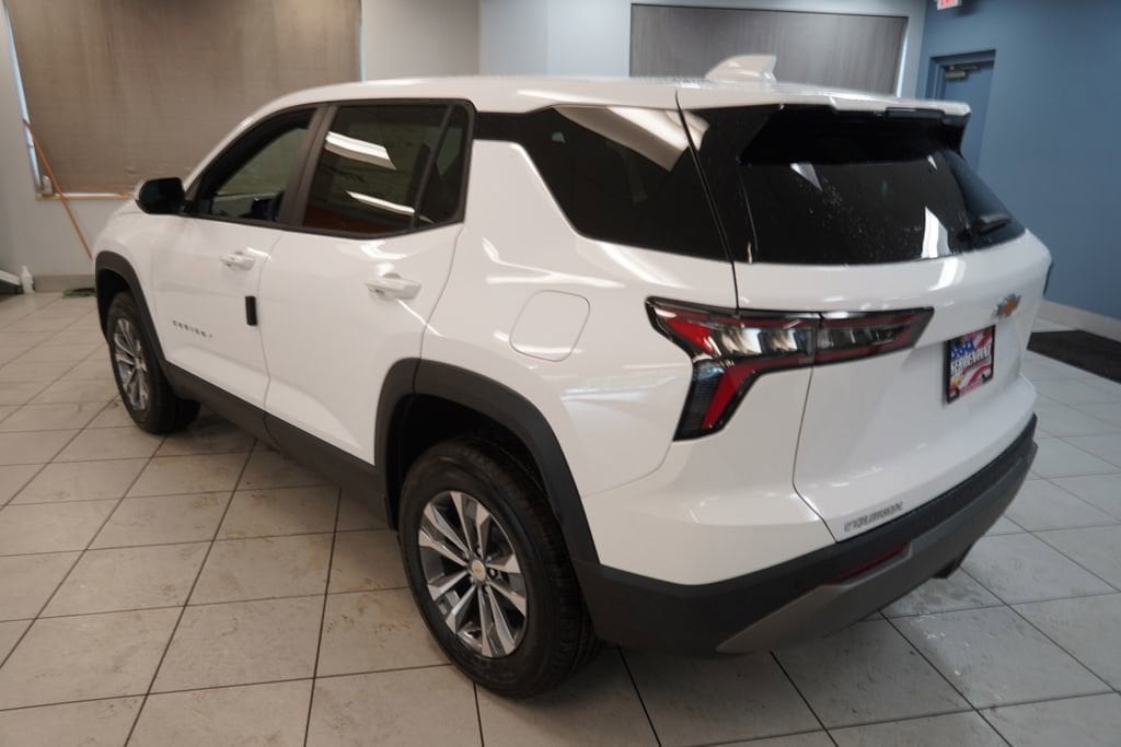 2026 Chevrolet Equinox LT - Photo 10