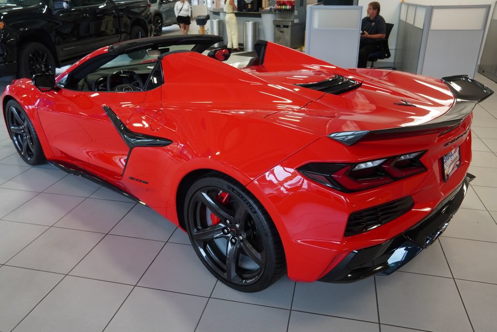 2025 Chevrolet Corvette 3LZ - Photo 9