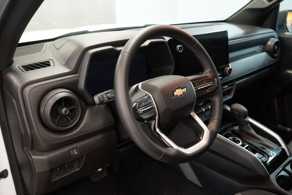 2026 Chevrolet Colorado Work Truck - Photo 6