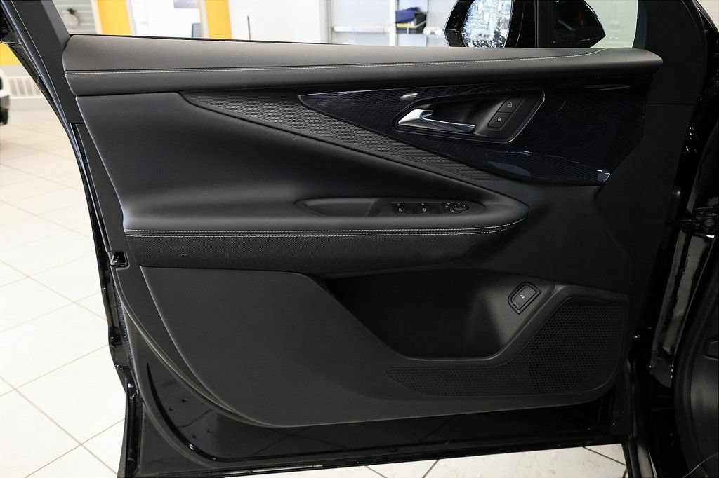 2026 Chevrolet Blazer EV LT - Photo 14