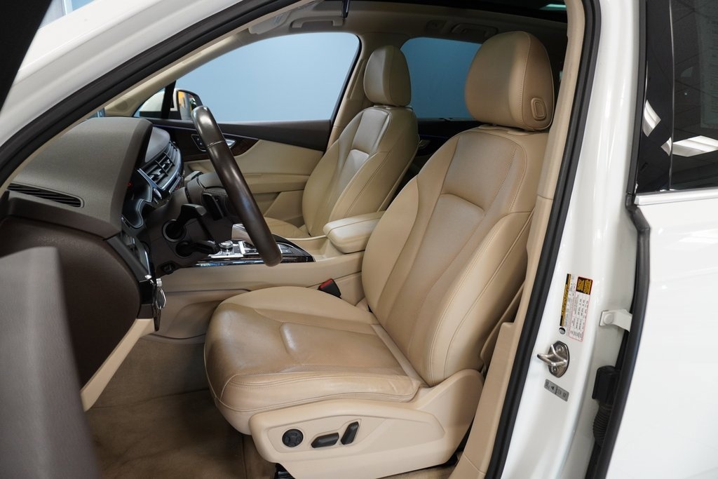 Used 2017 Audi Q7 3.0T Premium SUV