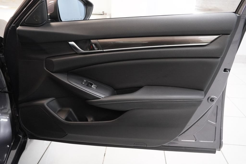 2018 Honda Accord Sport - Photo 32