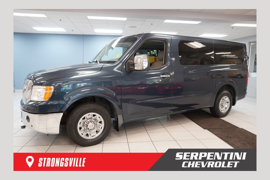 2016 Nissan NV 3500 SL V8's photo
