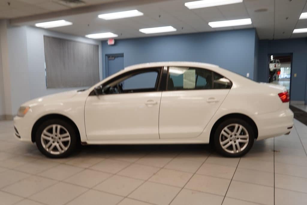 Used 2015 Volkswagen Jetta S with VIN 3VW2K7AJ4FM354318 for sale in Strongsville, OH