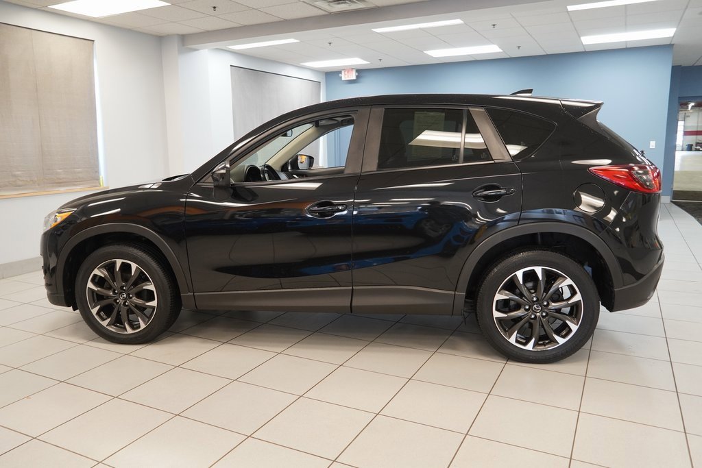 2016 Mazda CX-5 Grand Touring photo 2