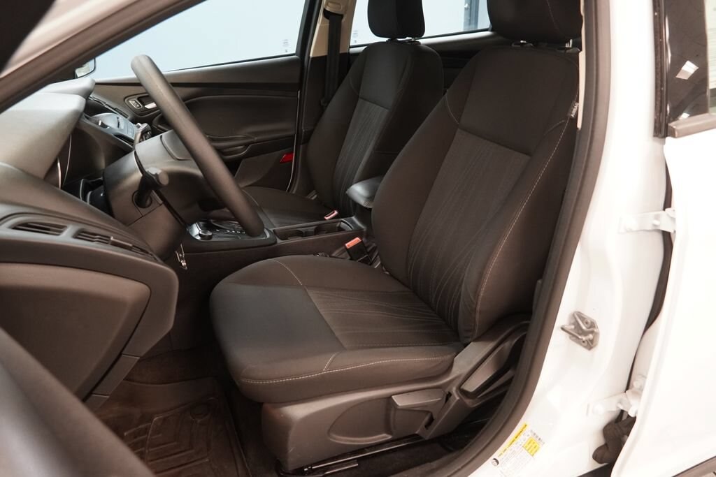 Used 2016 Ford Focus SE Sedan