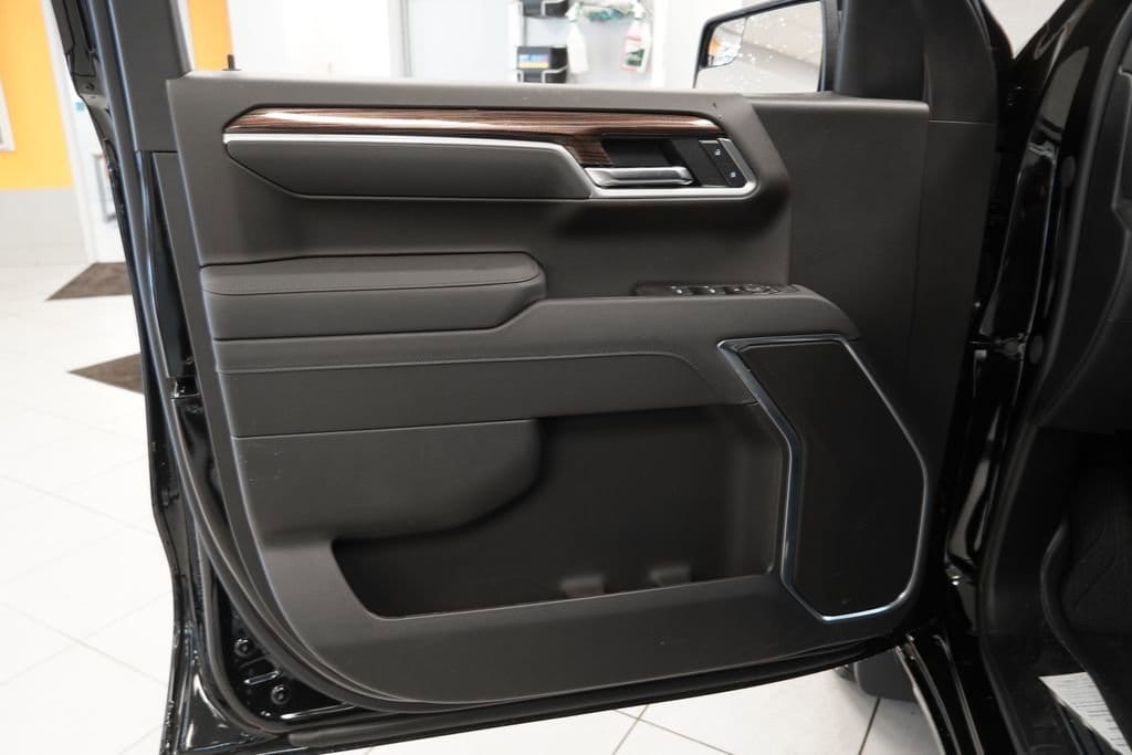 2026 Chevrolet Silverado 1500 RST - Photo 15