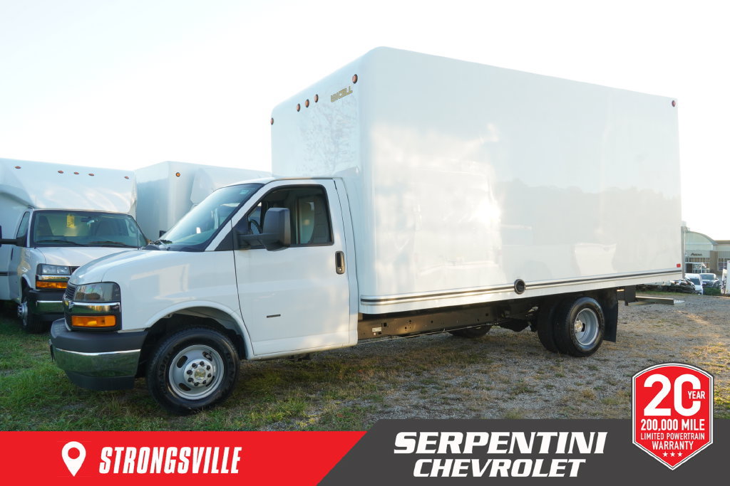 New 2026 Chevrolet Express Cutaway 3500 1WT Cutaway Van
