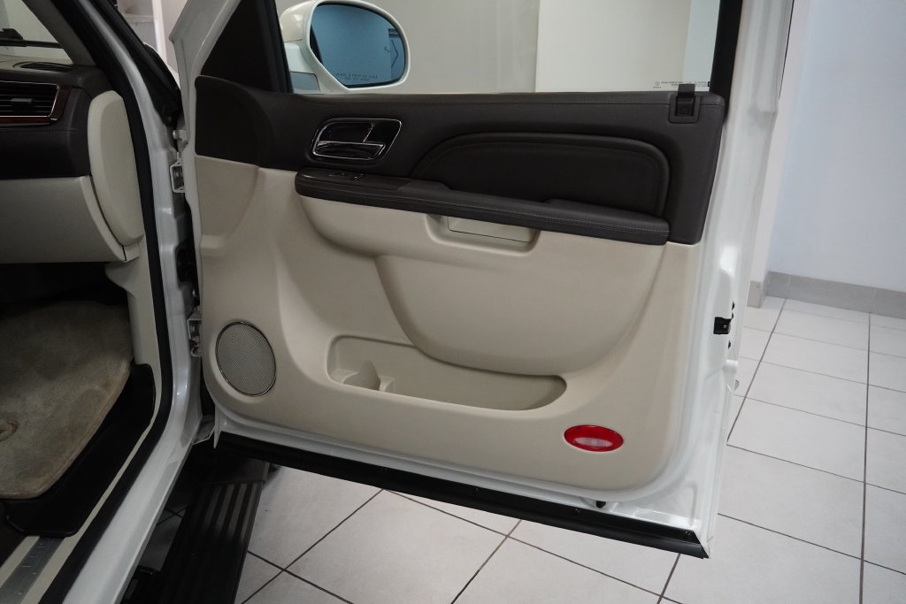 2014 Cadillac Escalade Platinum Edition - Photo 15