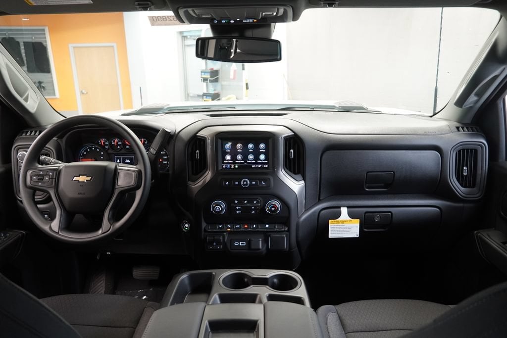 2026 Chevrolet Silverado 2500 HD Custom - Photo 17