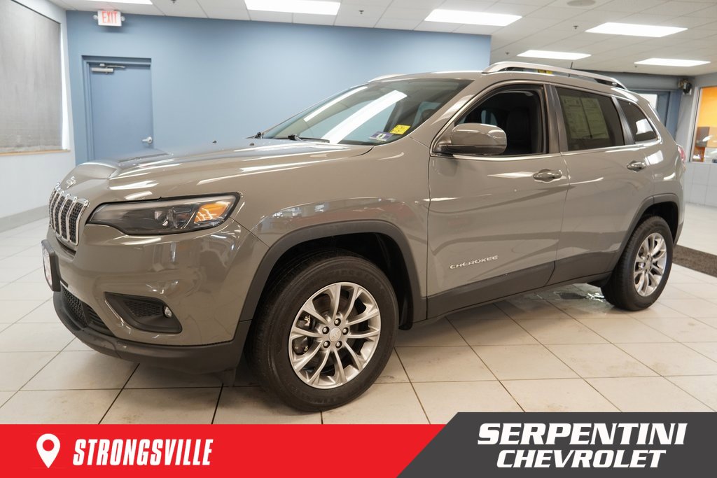 2019 Jeep Cherokee Latitude Plus's photo