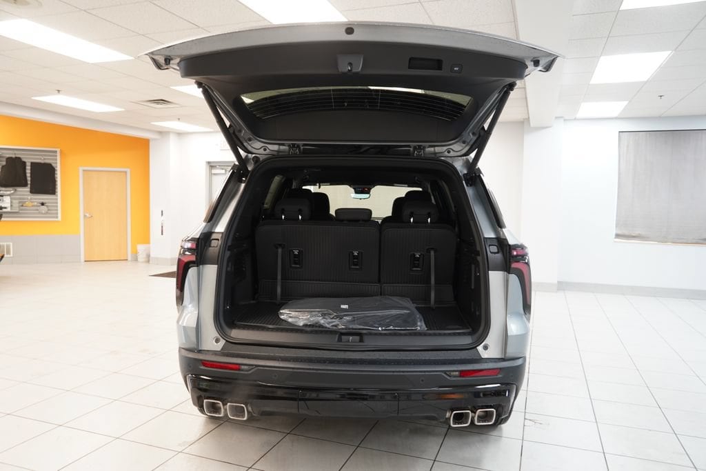 2026 Chevrolet Traverse LT - Photo 8