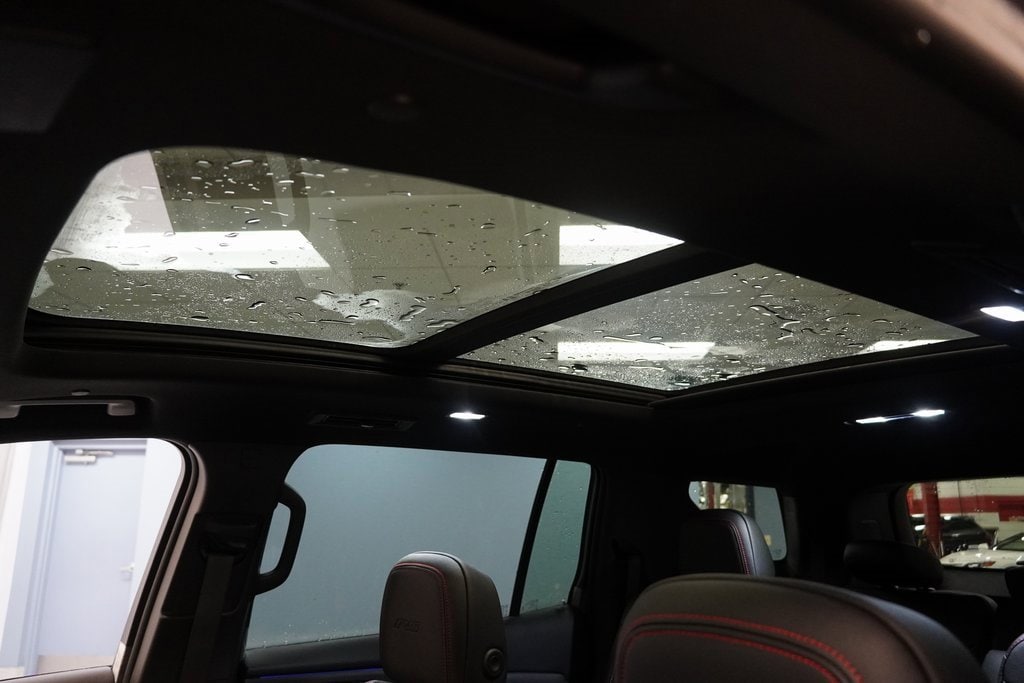 New 2026 Chevrolet Traverse RS SUV