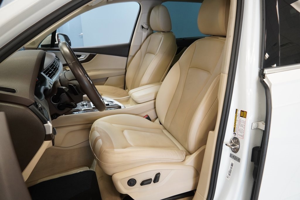 Used 2019 Audi Q7 45 Premium SUV