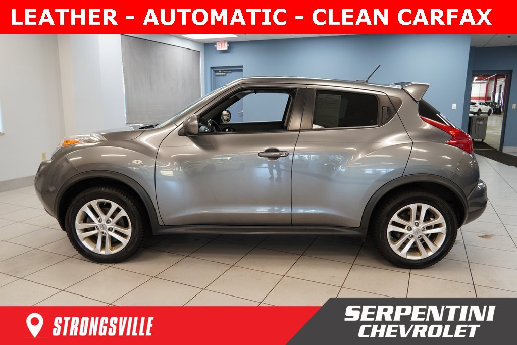 2013 Nissan Juke SL photo 2