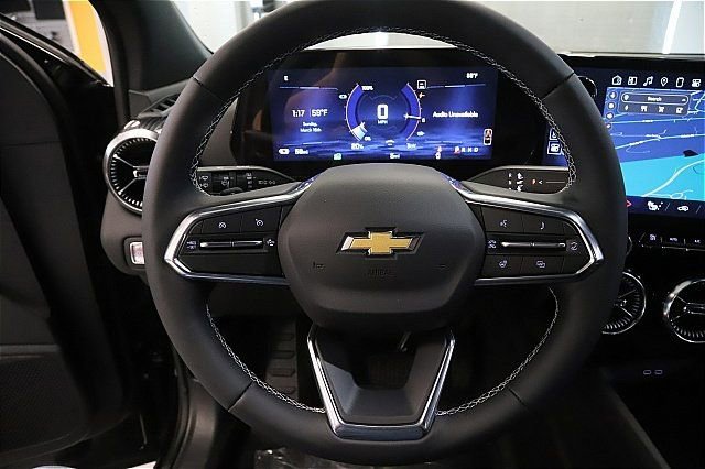 2025 Chevrolet Blazer EV LT - Photo 17
