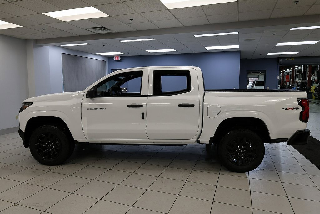 2026 Chevrolet Colorado Work Truck photo 2