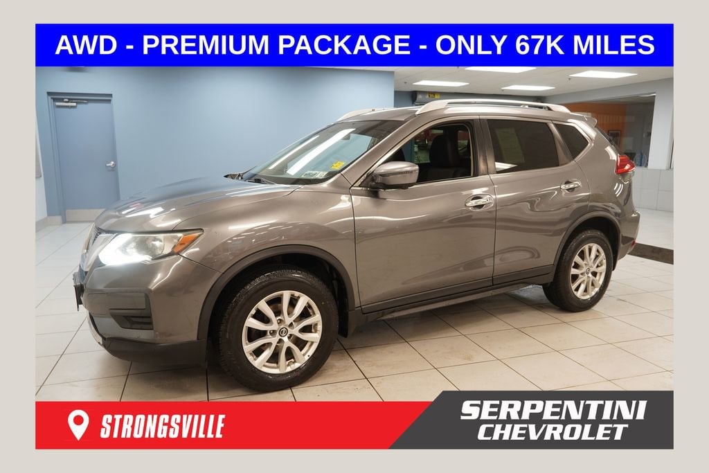 2017 Nissan Rogue SV