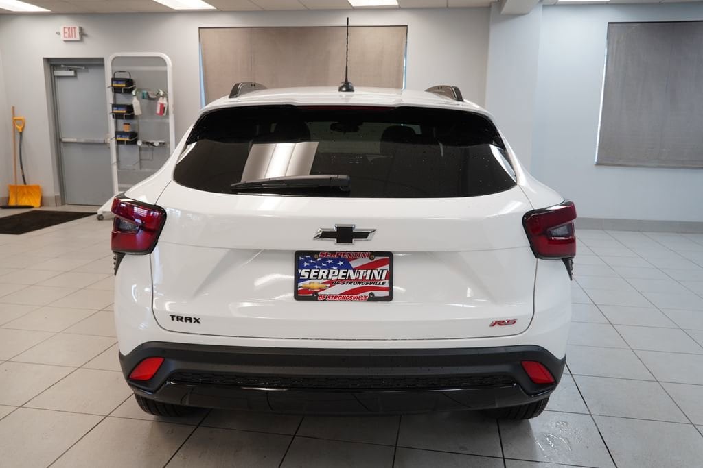 2026 Chevrolet Trax RS - Photo 8