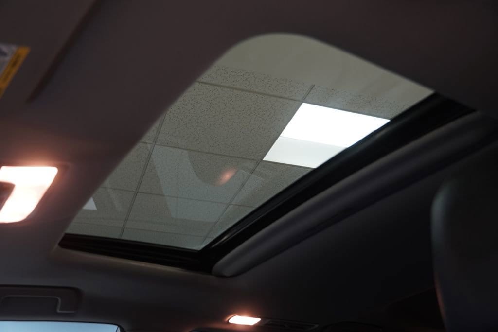 Used 2018 Toyota Highlander SE SUV