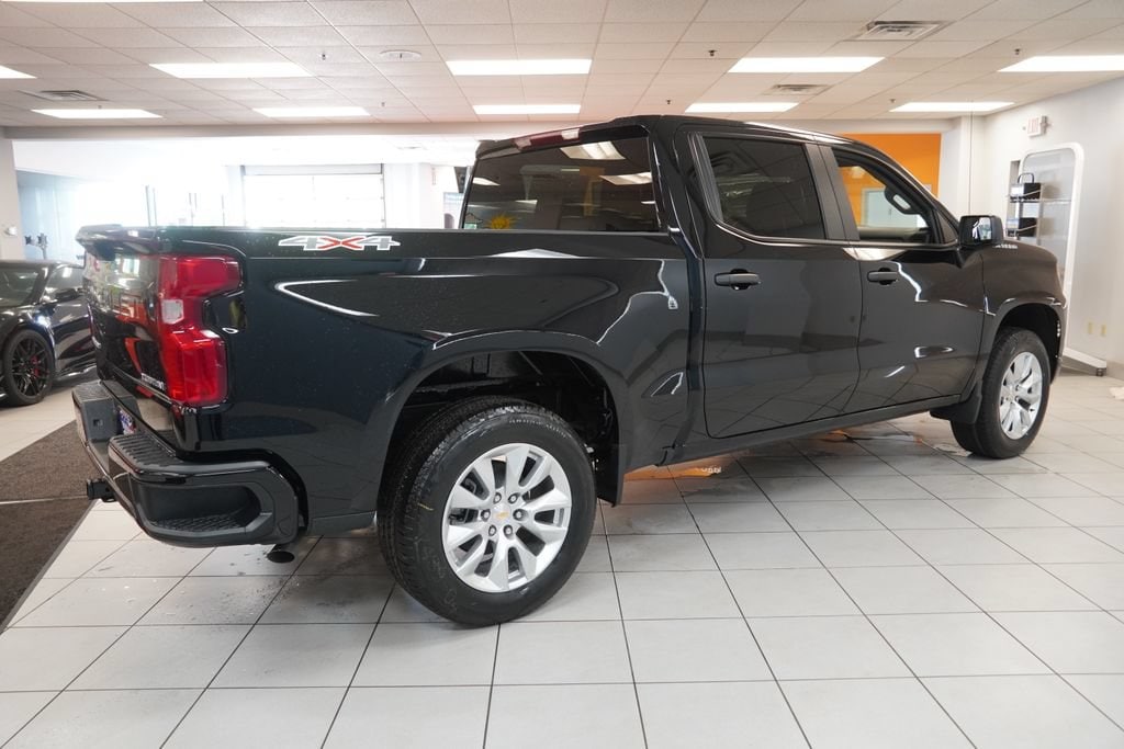 2026 Chevrolet Silverado 1500 Custom - Photo 10