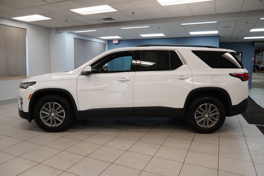 Used 2023 Chevrolet Traverse LT Cloth SUV
