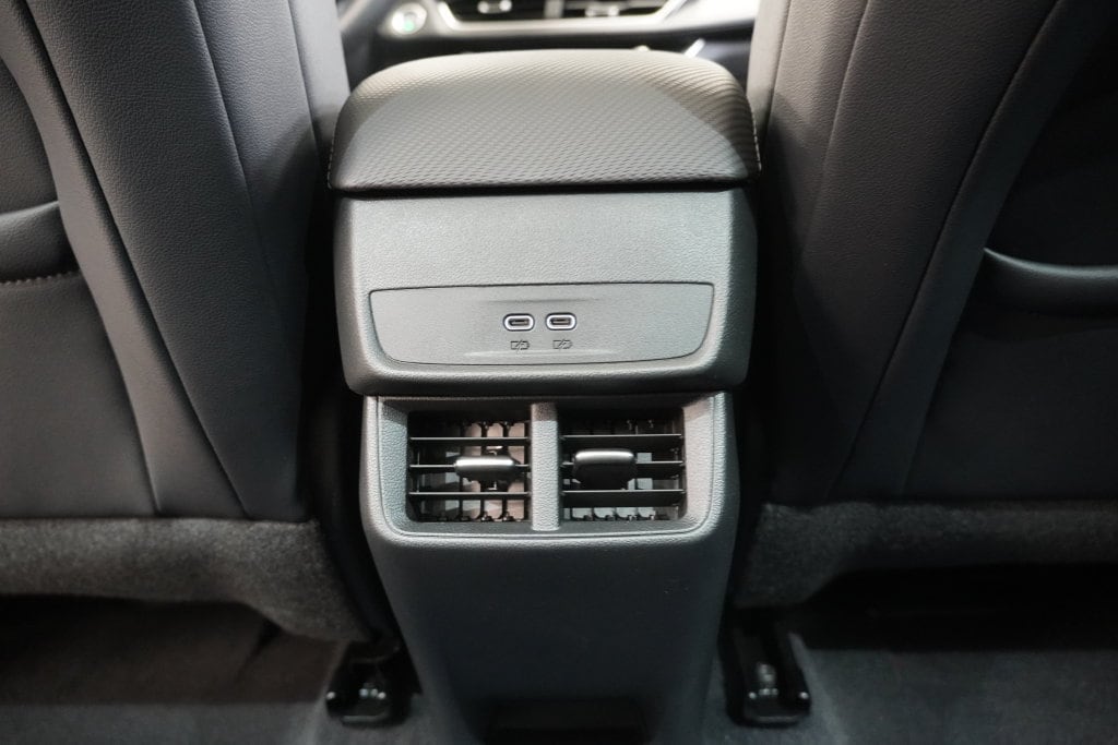 2027 Chevrolet Equinox LT - Photo 32