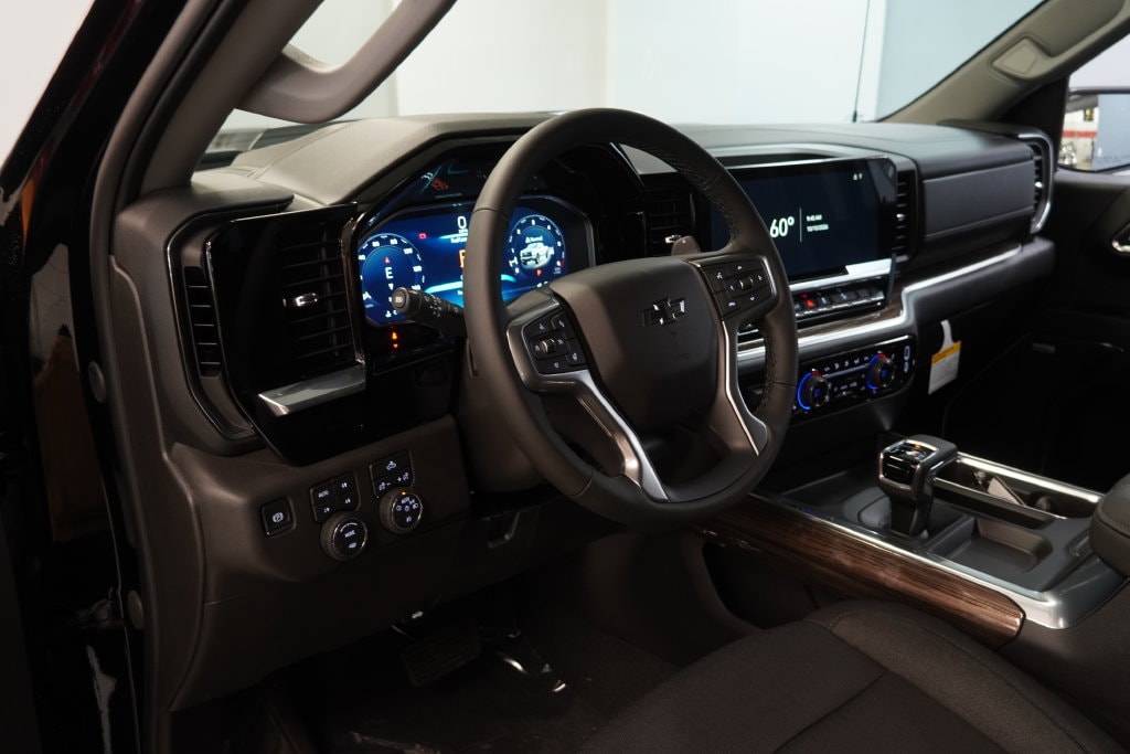2026 Chevrolet Silverado 1500 LT Trail Boss - Photo 6
