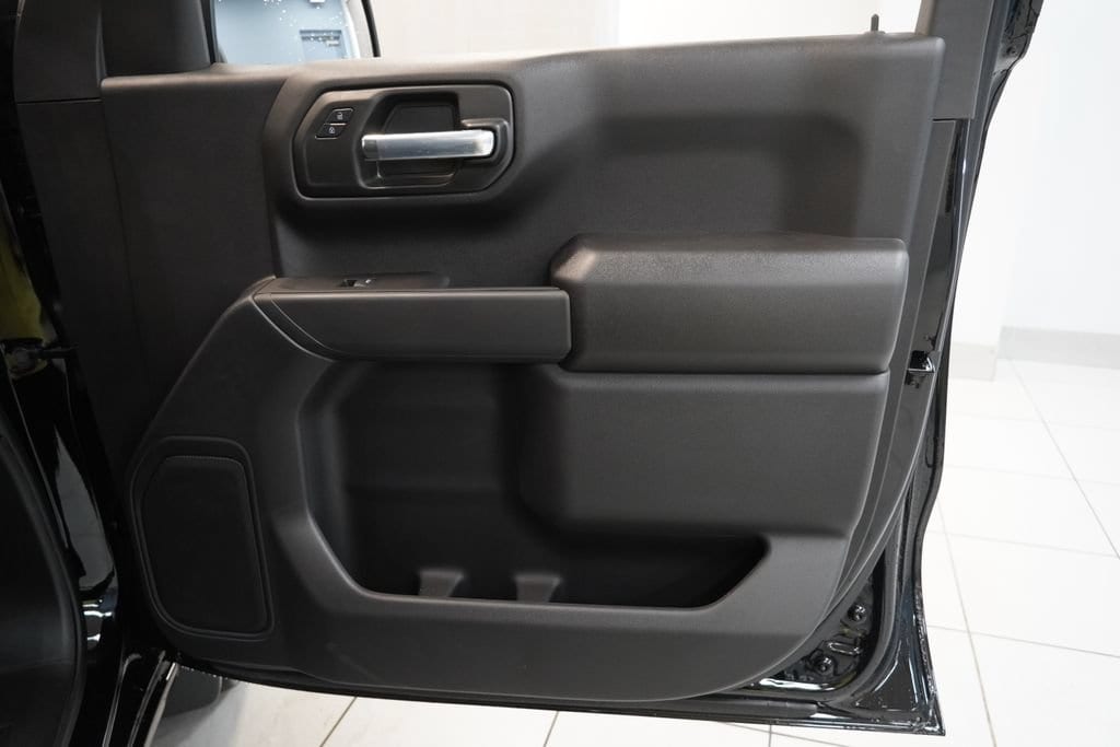 2026 Chevrolet Silverado 1500 Custom - Photo 30