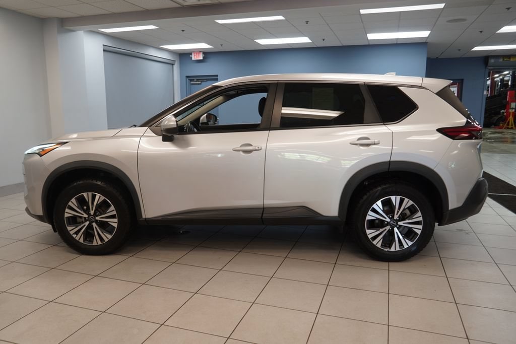 Used 2022 Nissan Rogue SV Intelligent AWD SUV