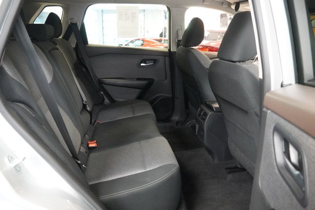 2022 Nissan Rogue SV - Photo 30