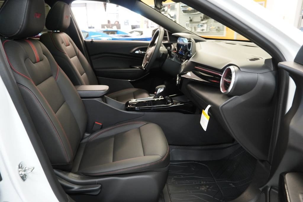2026 Chevrolet Trax RS - Photo 33